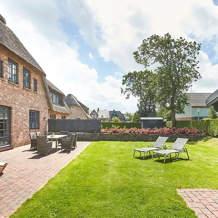 Holiday home Feenhues Oldsum