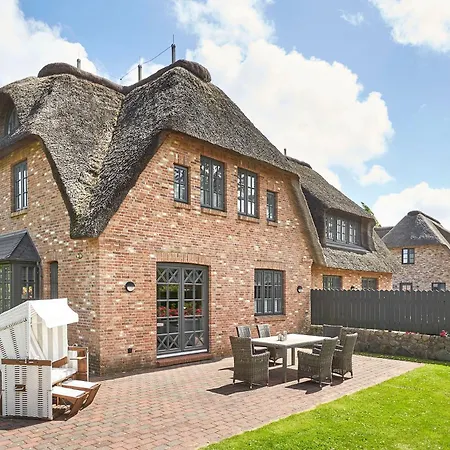 Holiday home Feenhues Oldsum